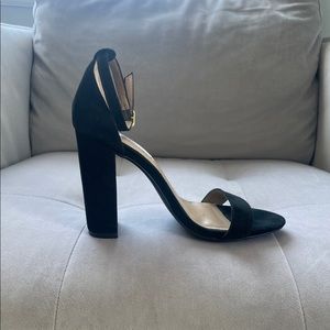 Steve Madden black suede heels